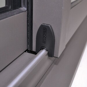fenetre coulissante gris anthracite aluminium
